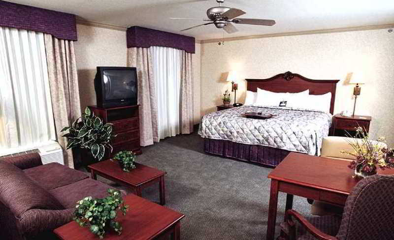 Hampton Inn Браунууд Стая снимка